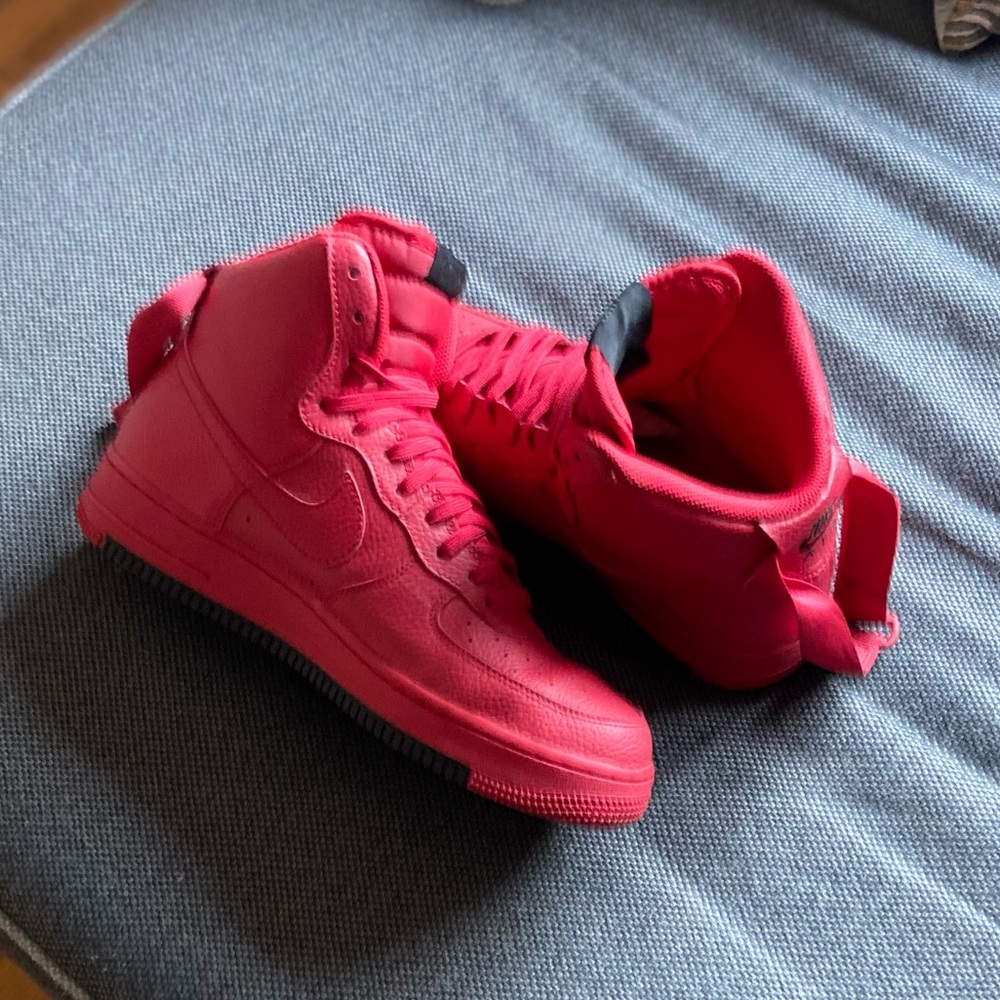 Air Force 1 high university